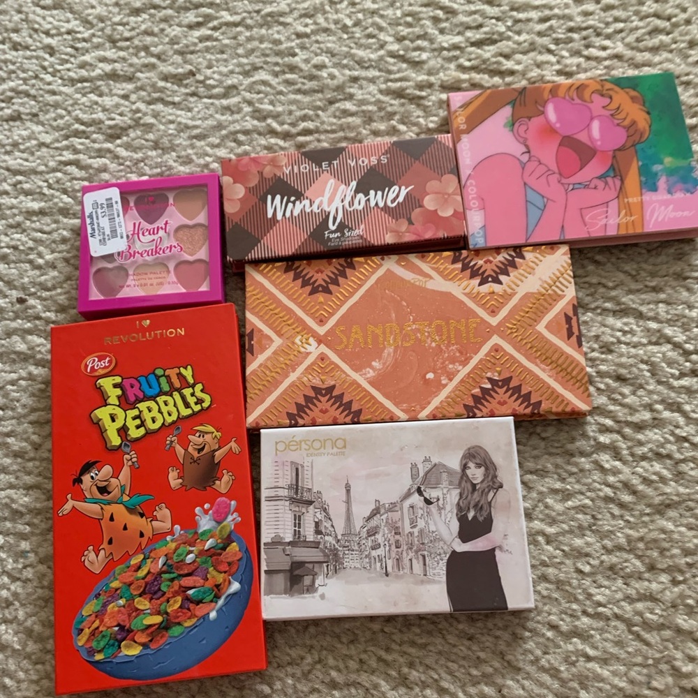 MAKEUP PALETTE DECLUTTER SALE!!!!